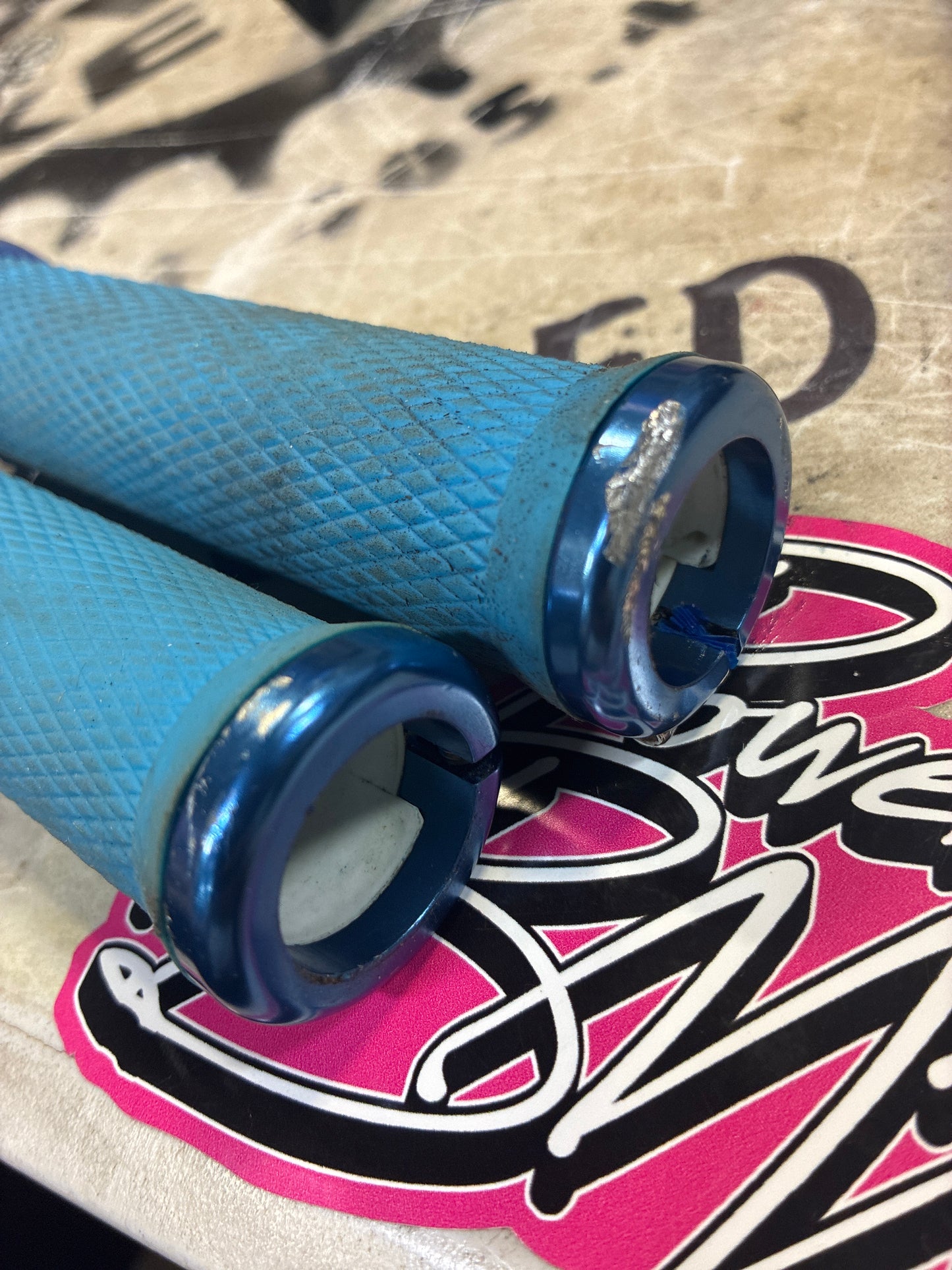 odi ruffian blue lock on grips