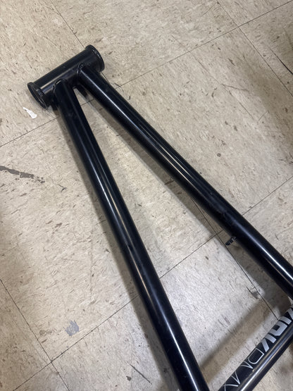 kink curb frame 20tt
