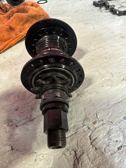 merrit battle freecoaster hub LHD