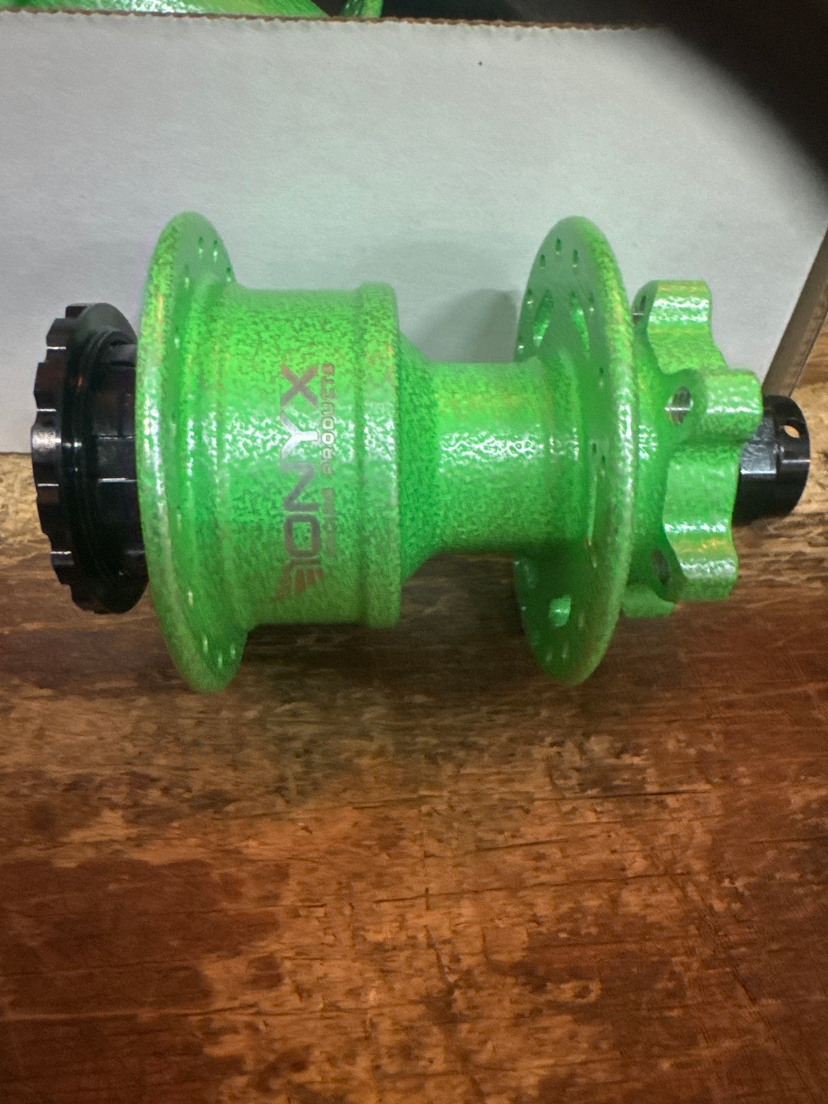 Onyx Hubs Cotm texture viper green