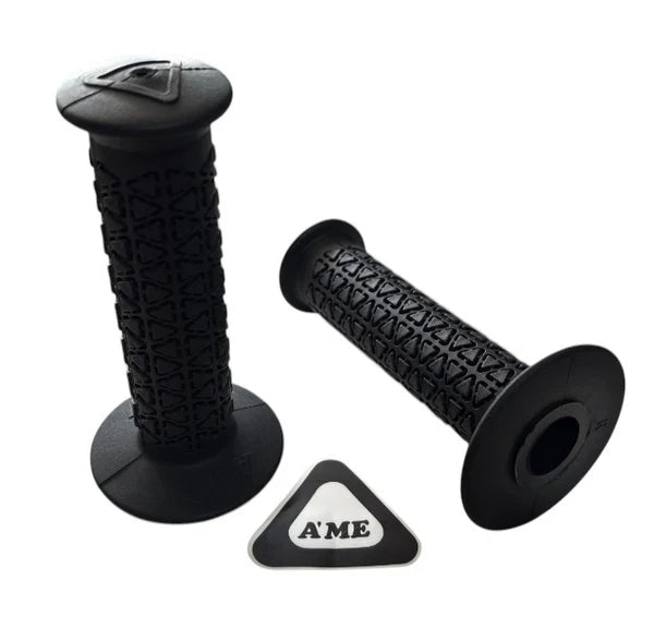 A'me ROUND classic grips BUBBLE-FONT