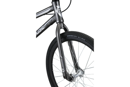 Mongoose Title Expert bmx race bike