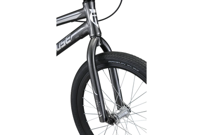 mongoose title Pro bike