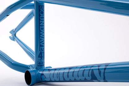 Sunday Soundwave v3 Frame Gloss Lichen Blue w/ Blue Stickers 20.75
