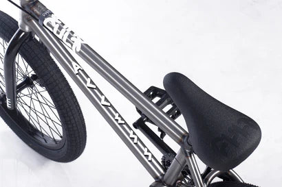 CULT ACCESS BMX BIKE