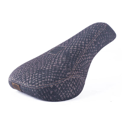 Cult x Vans Slip On Seat / snake skin / padded