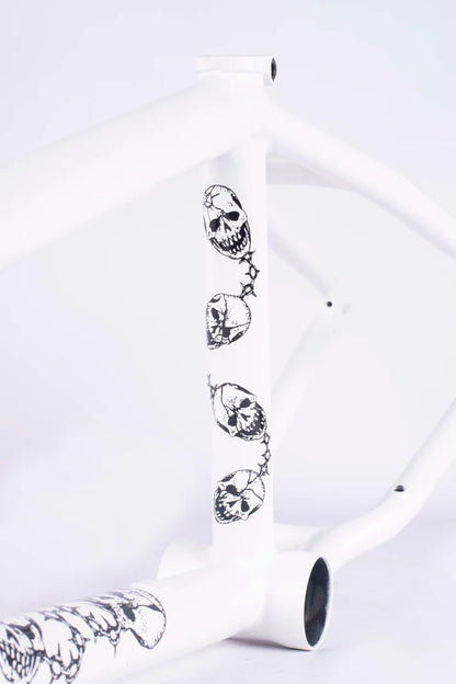 Cult Walsh Frame / white