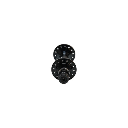 BOX THREE EXPERT FRONT HUB