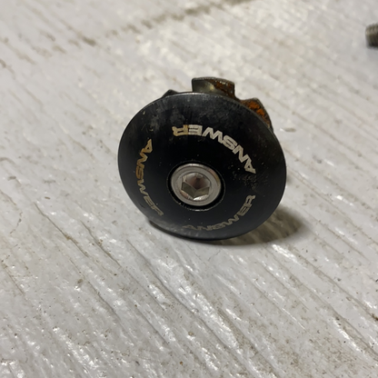 star nut & top cap 11/8 - Powers Bike Shop