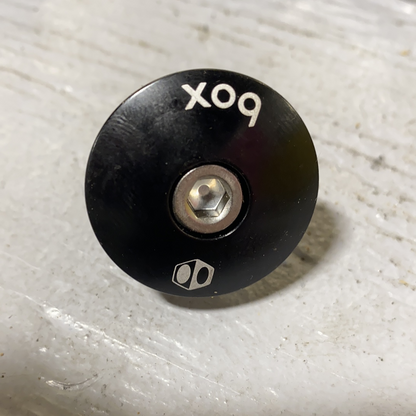 star nut & top cap 11/8 - Powers Bike Shop