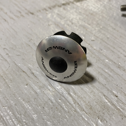star nut & top cap 11/8 - Powers Bike Shop