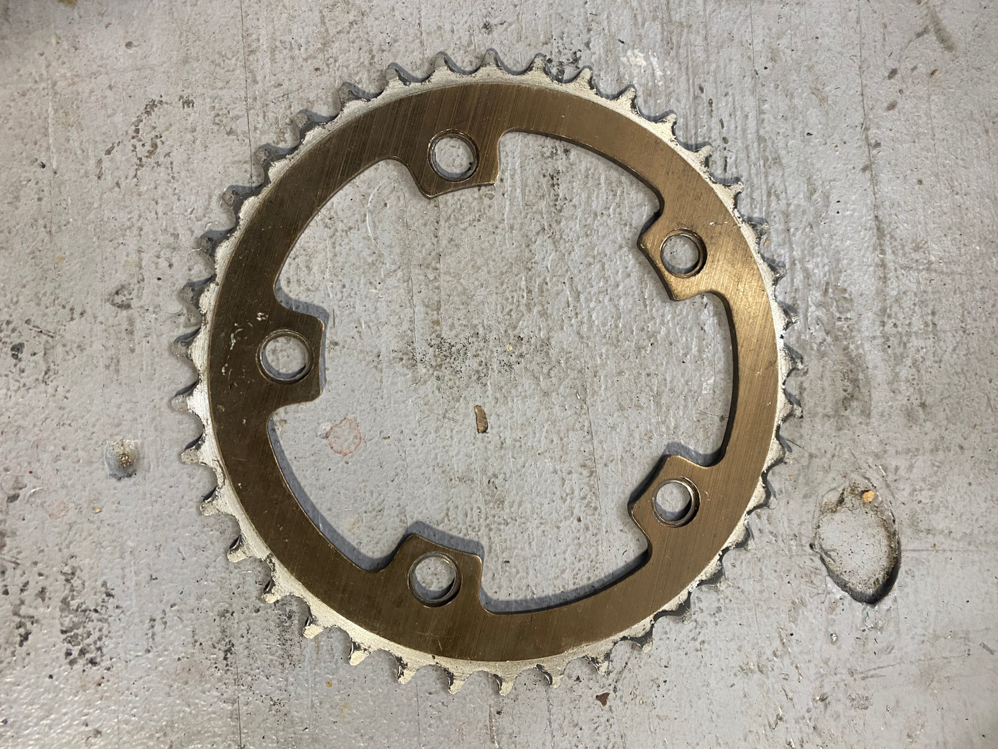 Stock 39t chainring