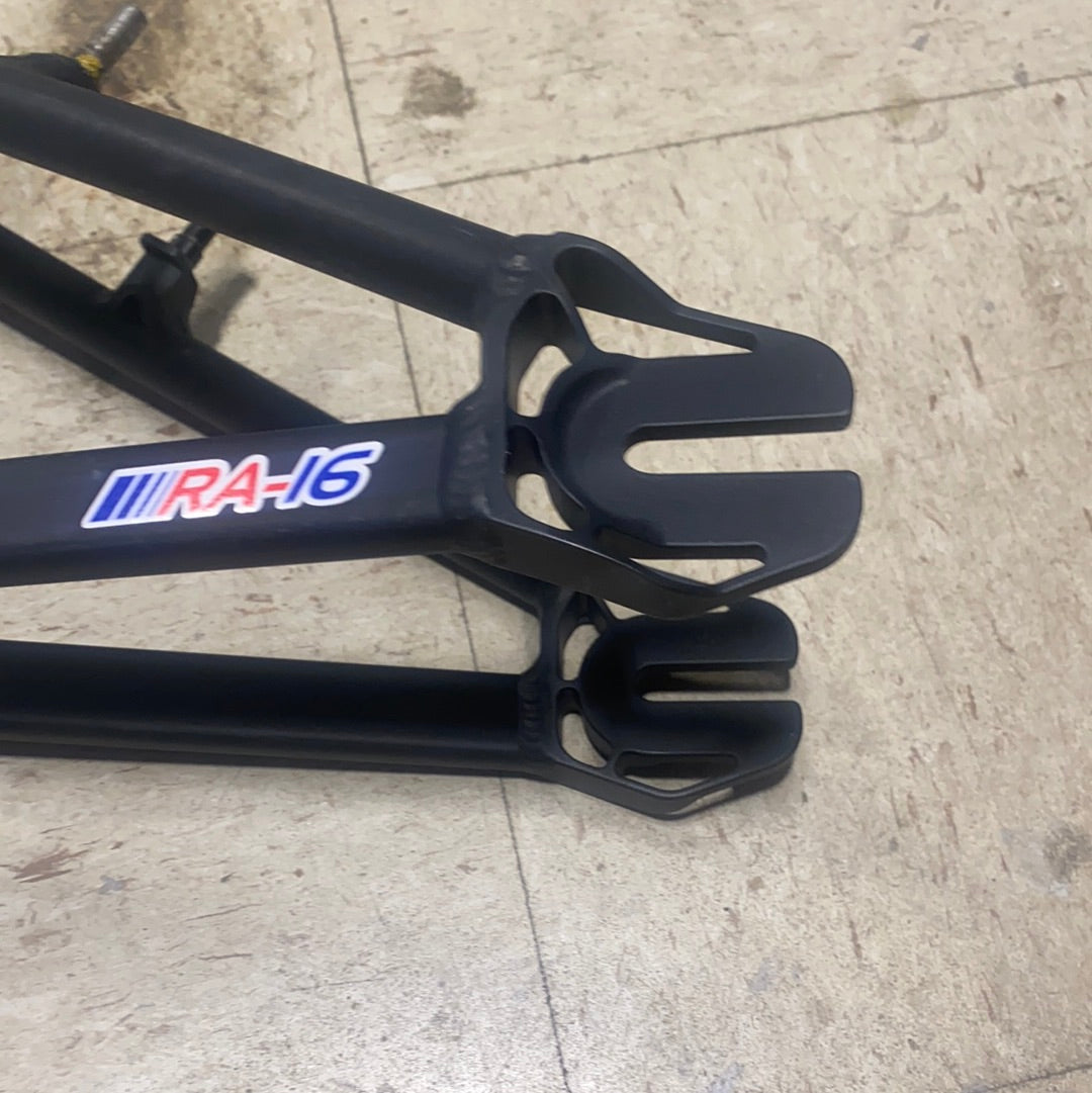 Junior hotsell bmx frame