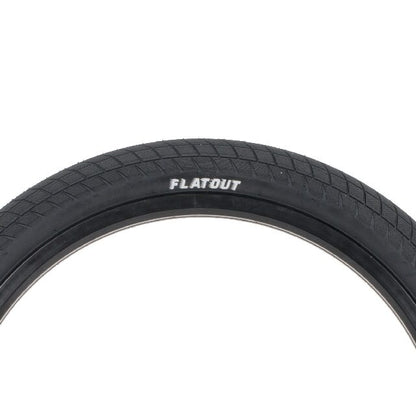 relic flatout tire